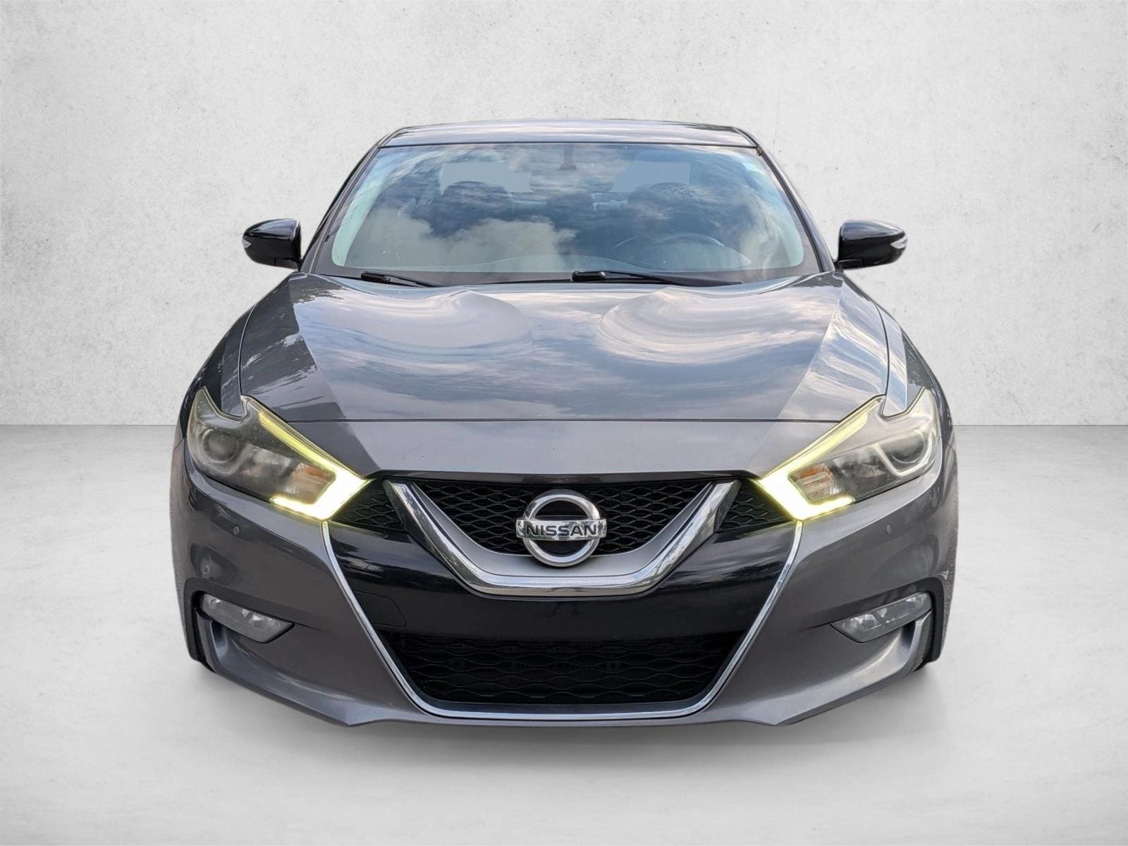 Used 2017 Nissan Maxima SV with VIN 1N4AA6AP5HC395552 for sale in Pompano Beach, FL