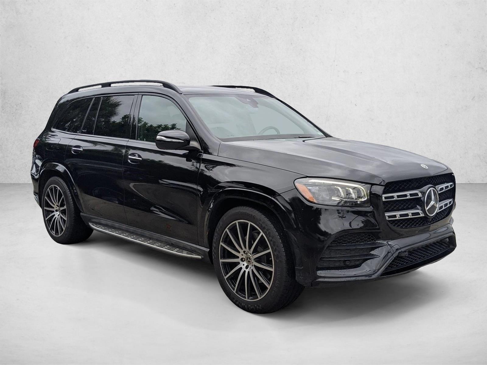 2023 Mercedes Benz GLS 450 4MATIC photo 2