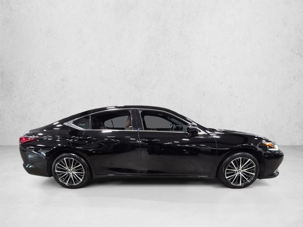 Used 2023 Lexus ES Sedan