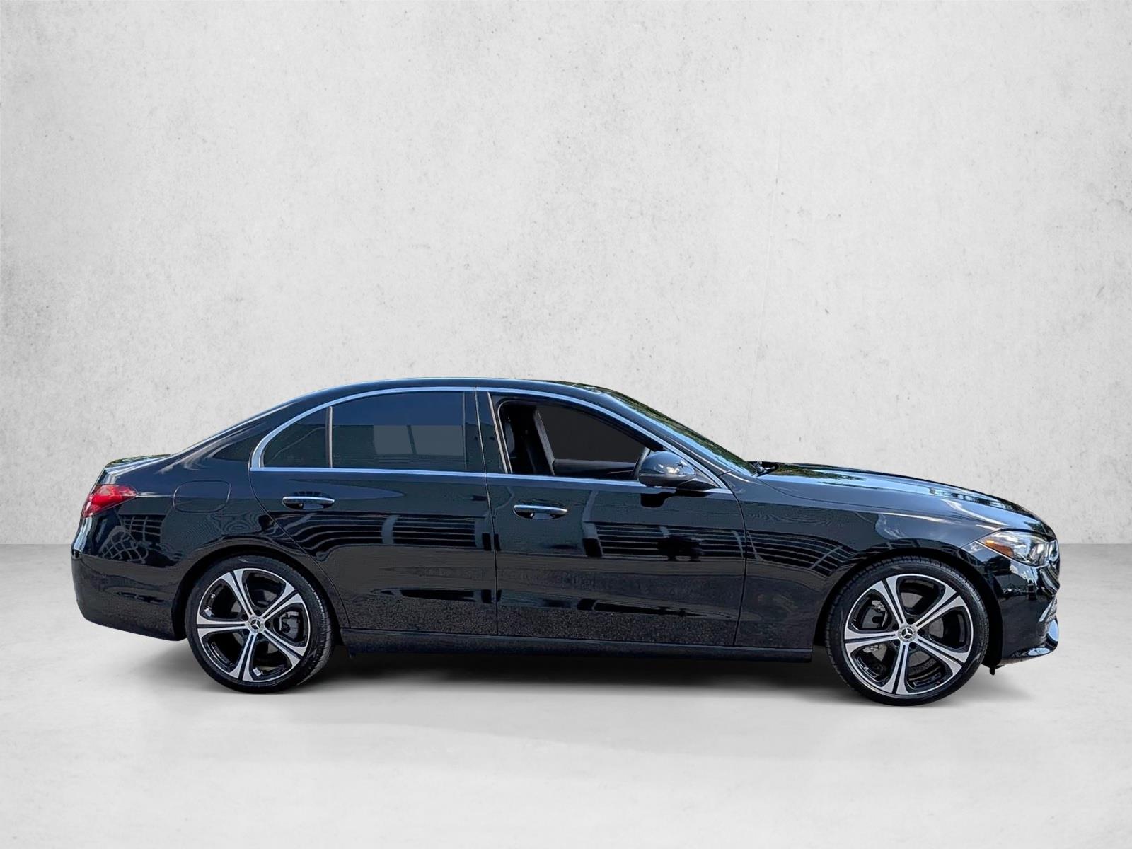 2025 Mercedes Benz C 300 Sedan photo 4