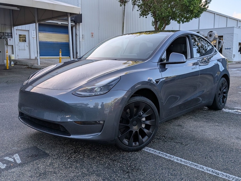 Used 2023 Tesla Model Y Long Range SUV