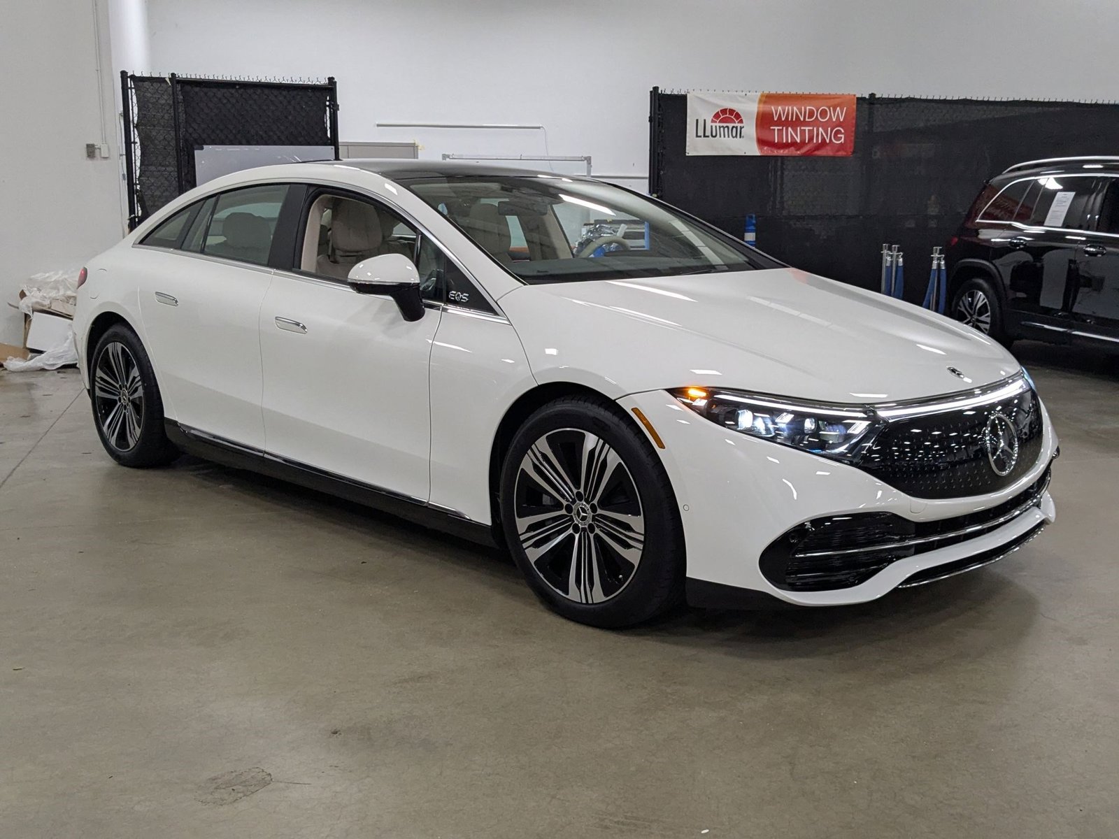 2023 Mercedes Benz EQS Sedan 450 photo 3