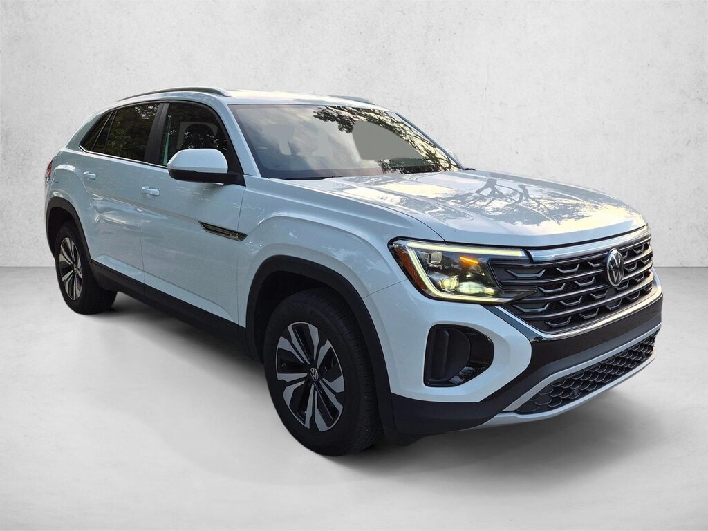Used 2025 Volkswagen Atlas Cross Sport 2.0T SE SUV