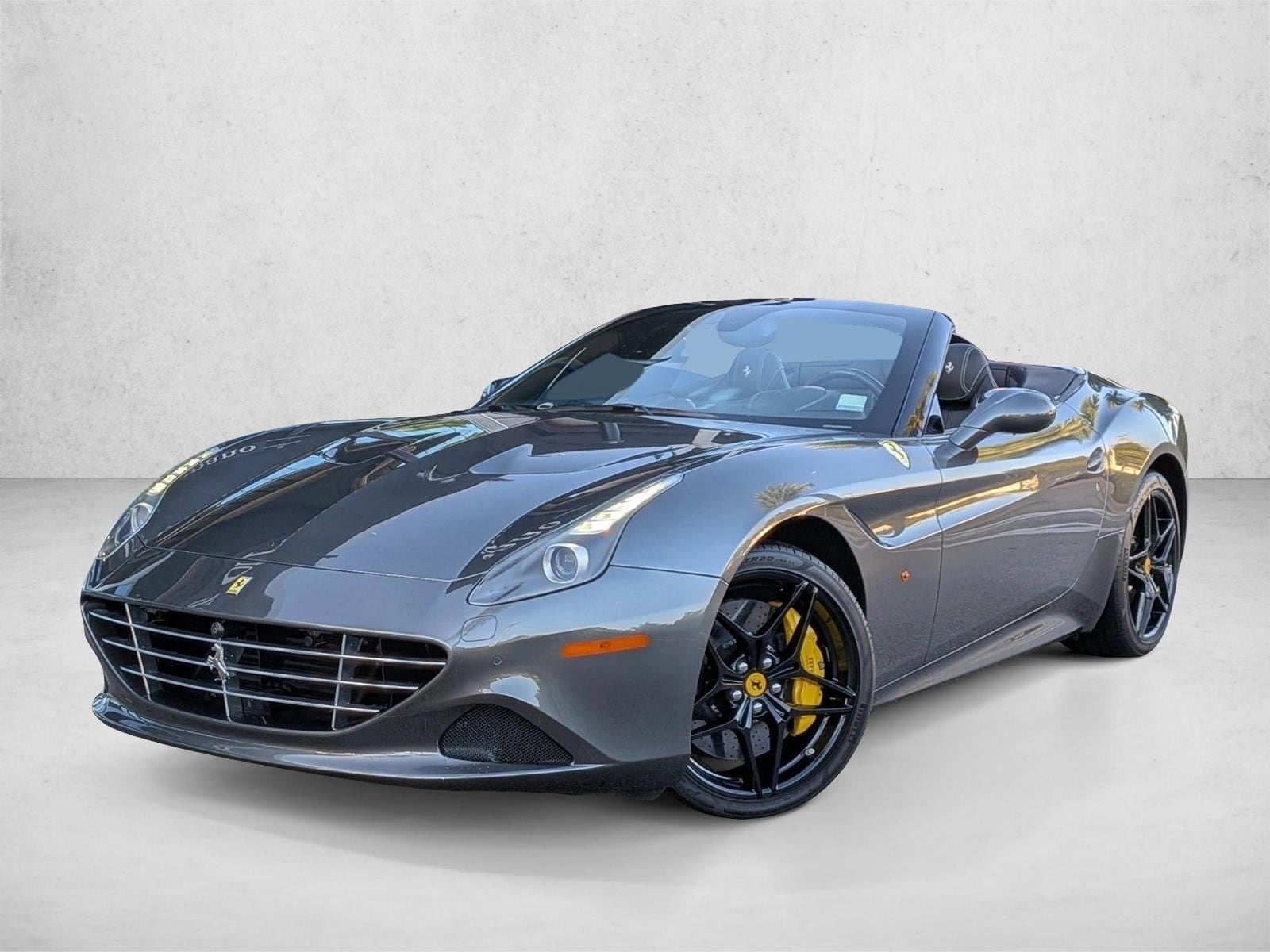 2015 Ferrari California T Base's photo