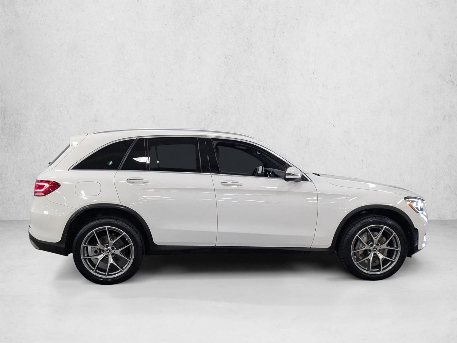 2020 Mercedes Benz GLC 300 photo 4