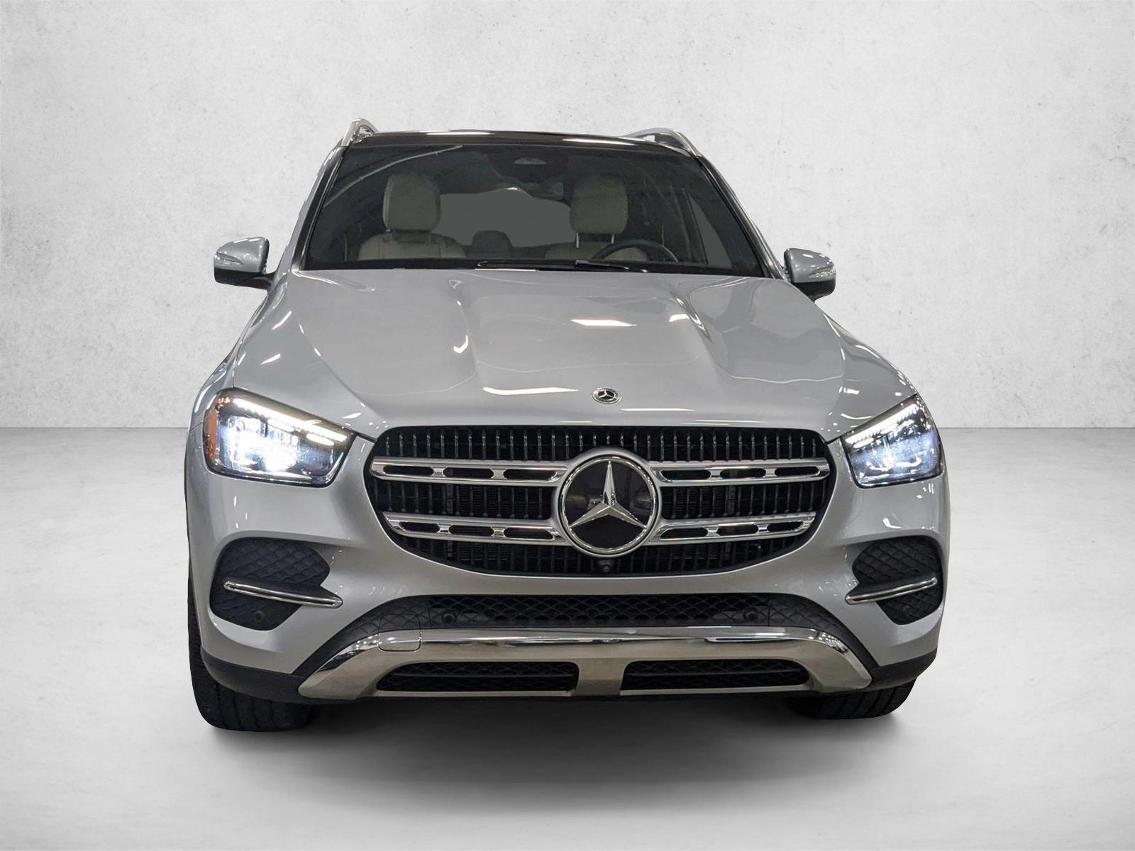 2024 Mercedes Benz GLE 4MATIC photo 2
