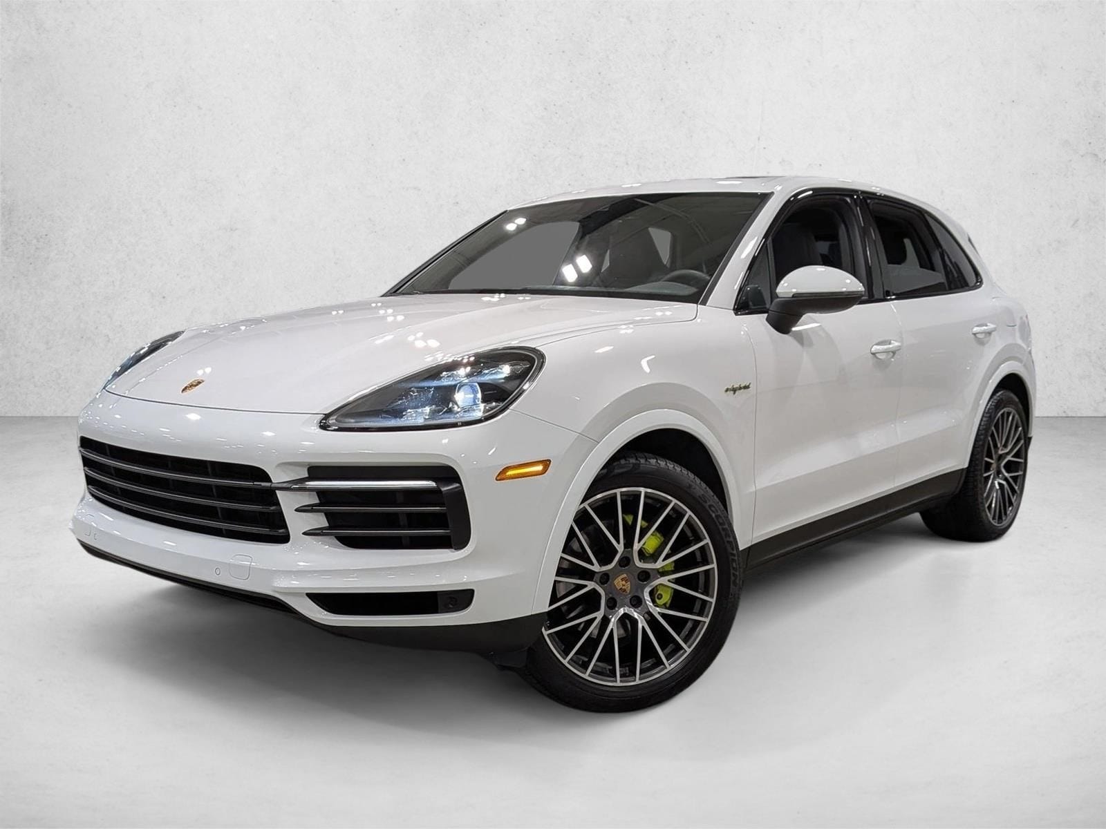 2023 Porsche Cayenne Platinum Edition