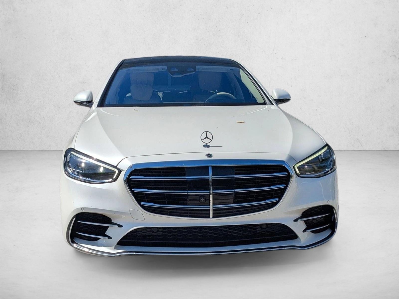 2022 Mercedes Benz S 580 4MATIC photo 2