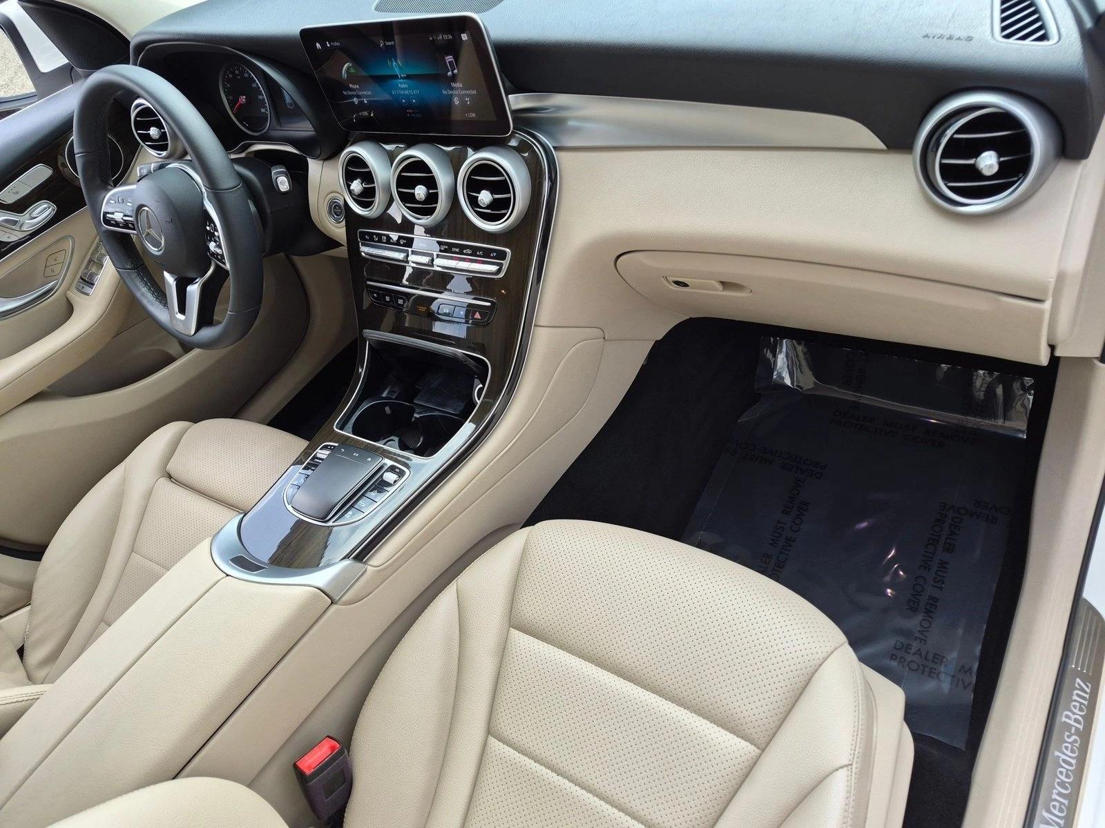 2021 Mercedes-Benz GLC Coupe GLC300 - Photo 22
