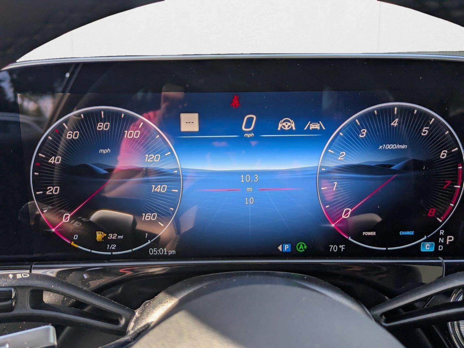 2025 Mercedes-Benz E-Class E350 - Photo 10