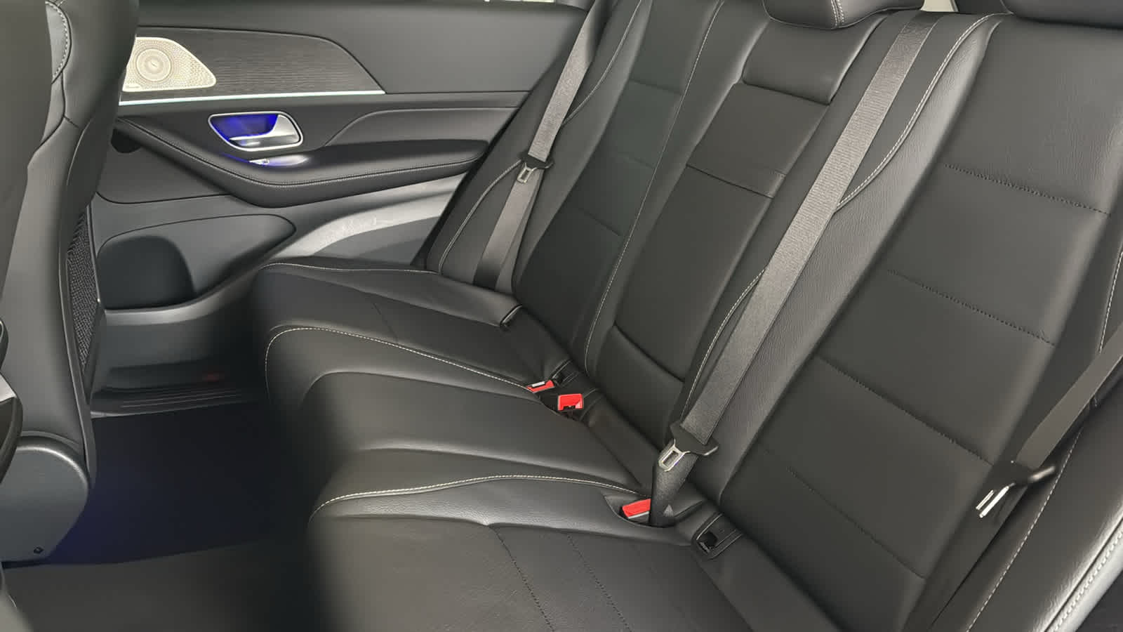 Thumbnail: 2026 Mercedes-Benz GLE - 33