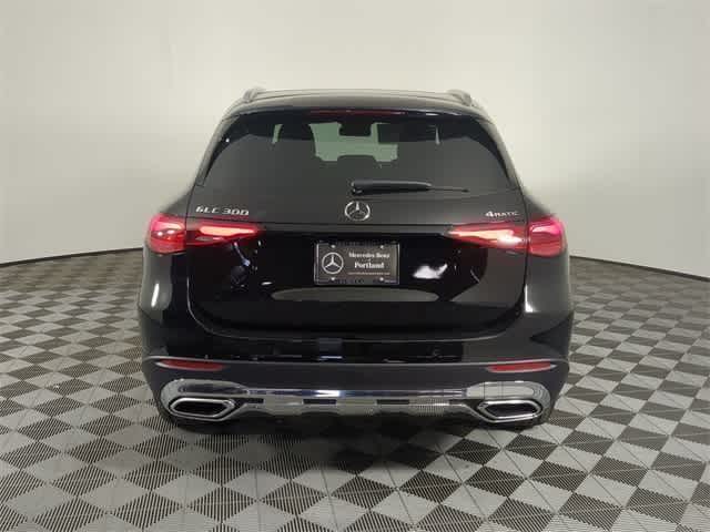 Thumbnail: 2026 Mercedes-Benz GLC - 4