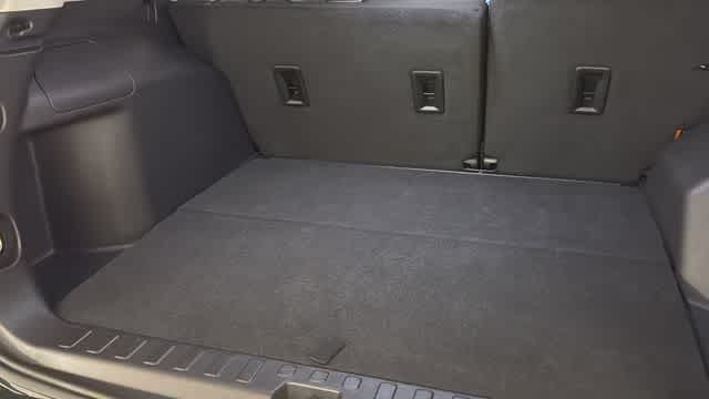 Thumbnail: 2024 GMC Terrain - 32