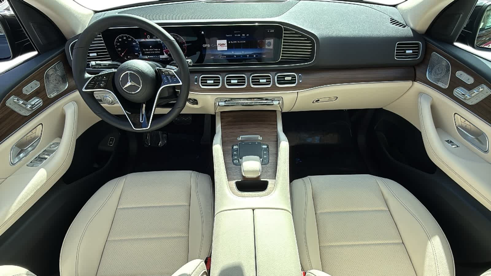 Thumbnail: 2026 Mercedes-Benz GLE - 5