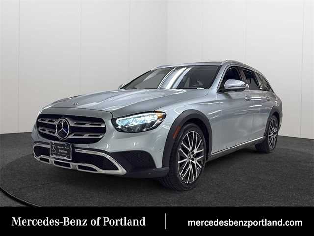 Thumbnail: 2023 Mercedes-Benz E-Class - 1