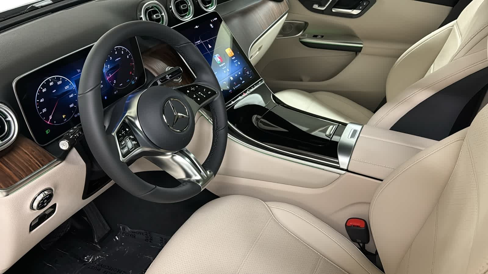 Thumbnail: 2026 Mercedes-Benz GLC - 4