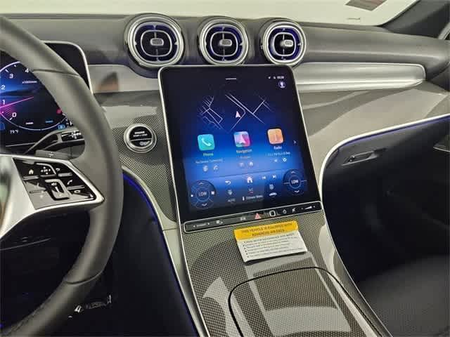 Thumbnail: 2025 Mercedes-Benz GLC - 29