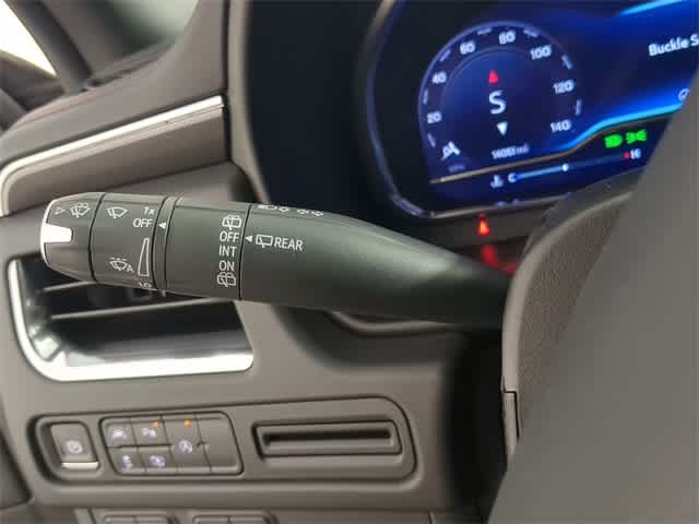 Thumbnail: 2024 Chevrolet Tahoe - 29