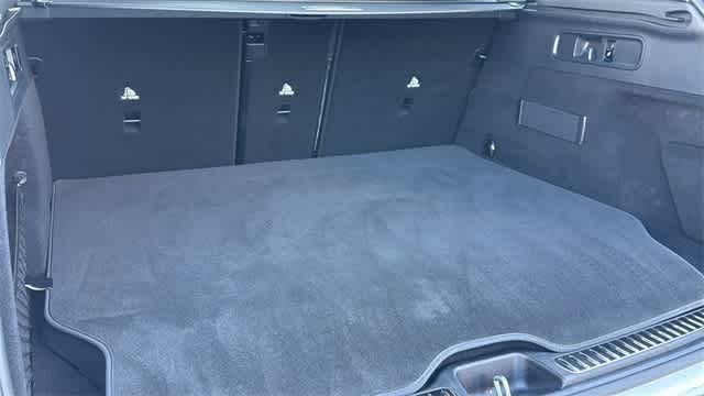 Thumbnail: 2025 Mercedes-Benz GLC - 27