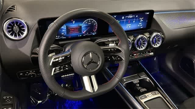 Thumbnail: 2025 Mercedes-Benz GLA - 24