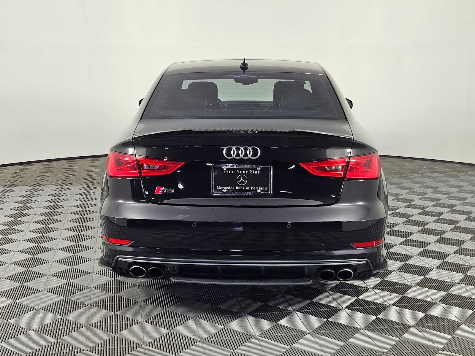 Thumbnail: 2015 Audi S3 - 4