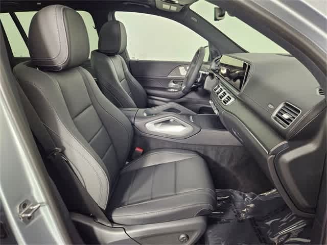 Thumbnail: 2025 Mercedes-Benz GLS - 24