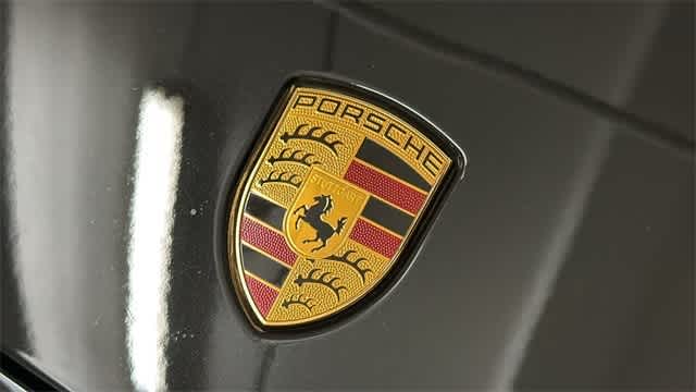 Thumbnail: 2023 Porsche Cayenne - 10