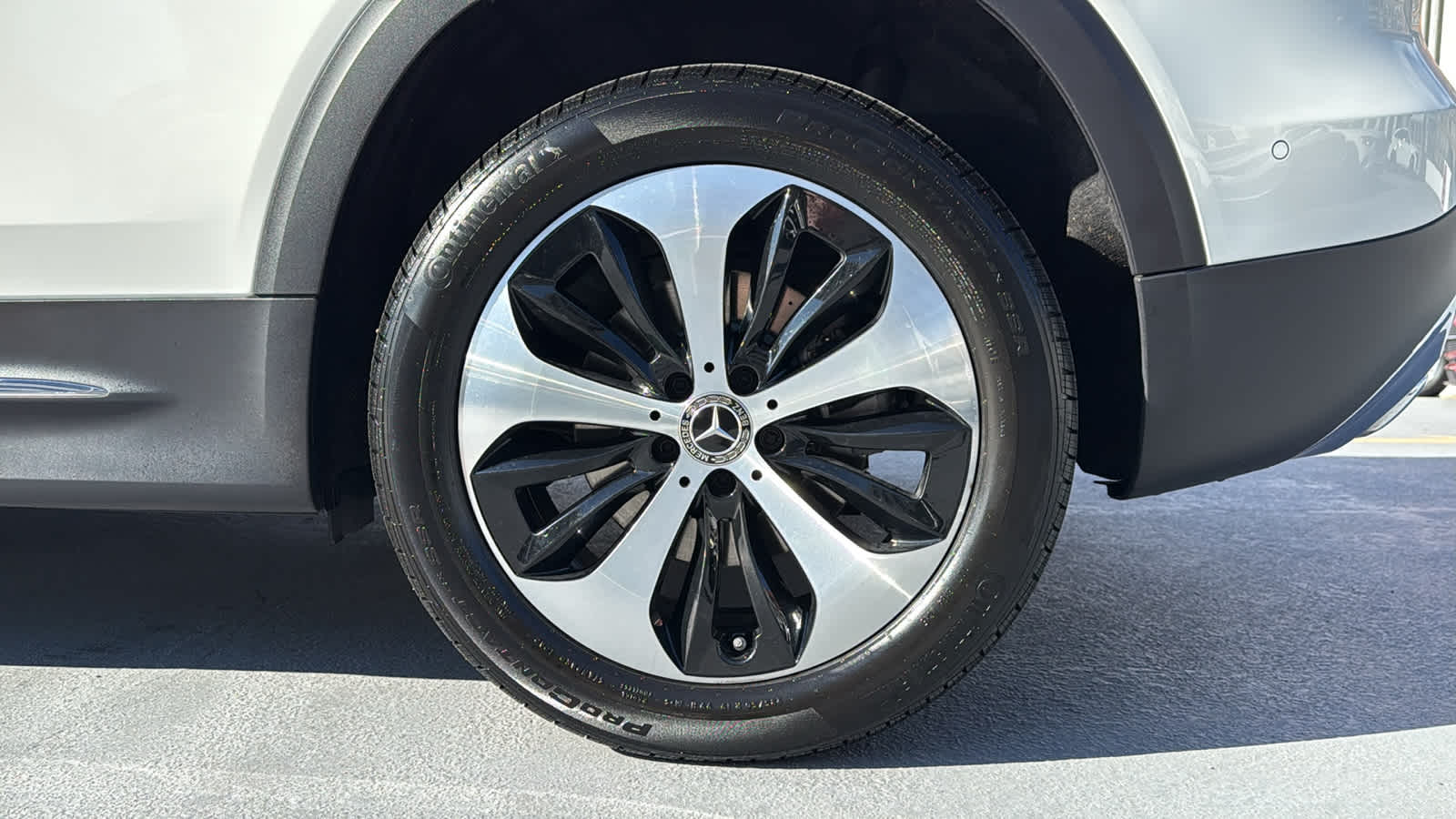 Thumbnail: 2025 Mercedes-Benz GLB - 16