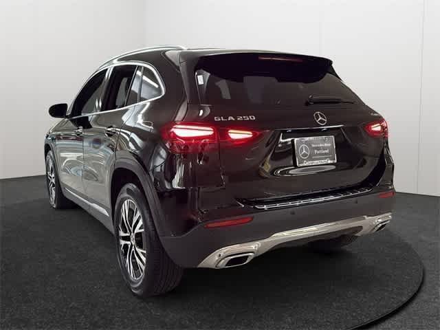 Thumbnail: 2025 Mercedes-Benz GLA - 5