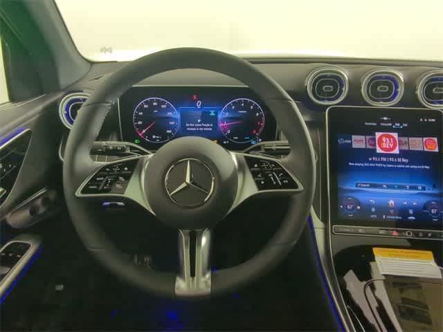 Thumbnail: 2026 Mercedes-Benz GLC - 22