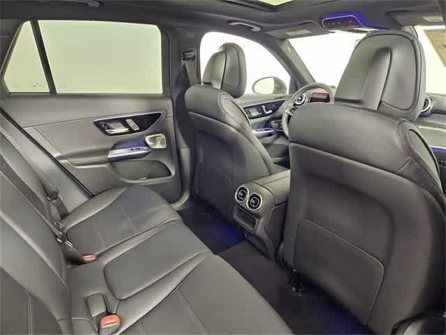 Thumbnail: 2025 Mercedes-Benz GLC - 18