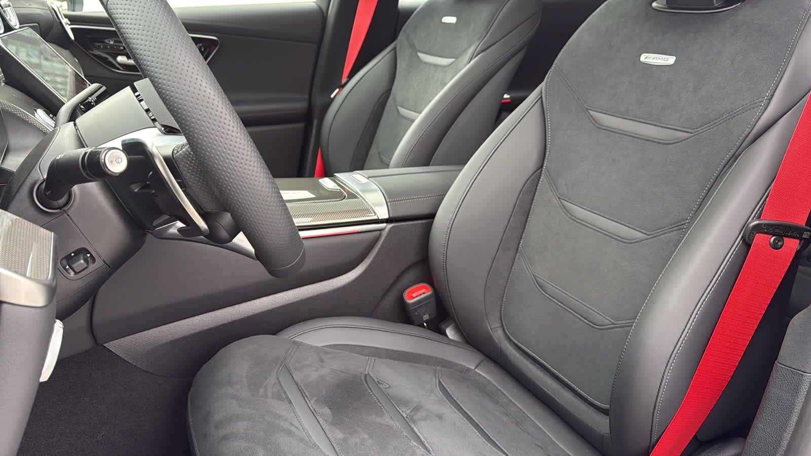 Thumbnail: 2025 Mercedes-Benz GL-Class - 27