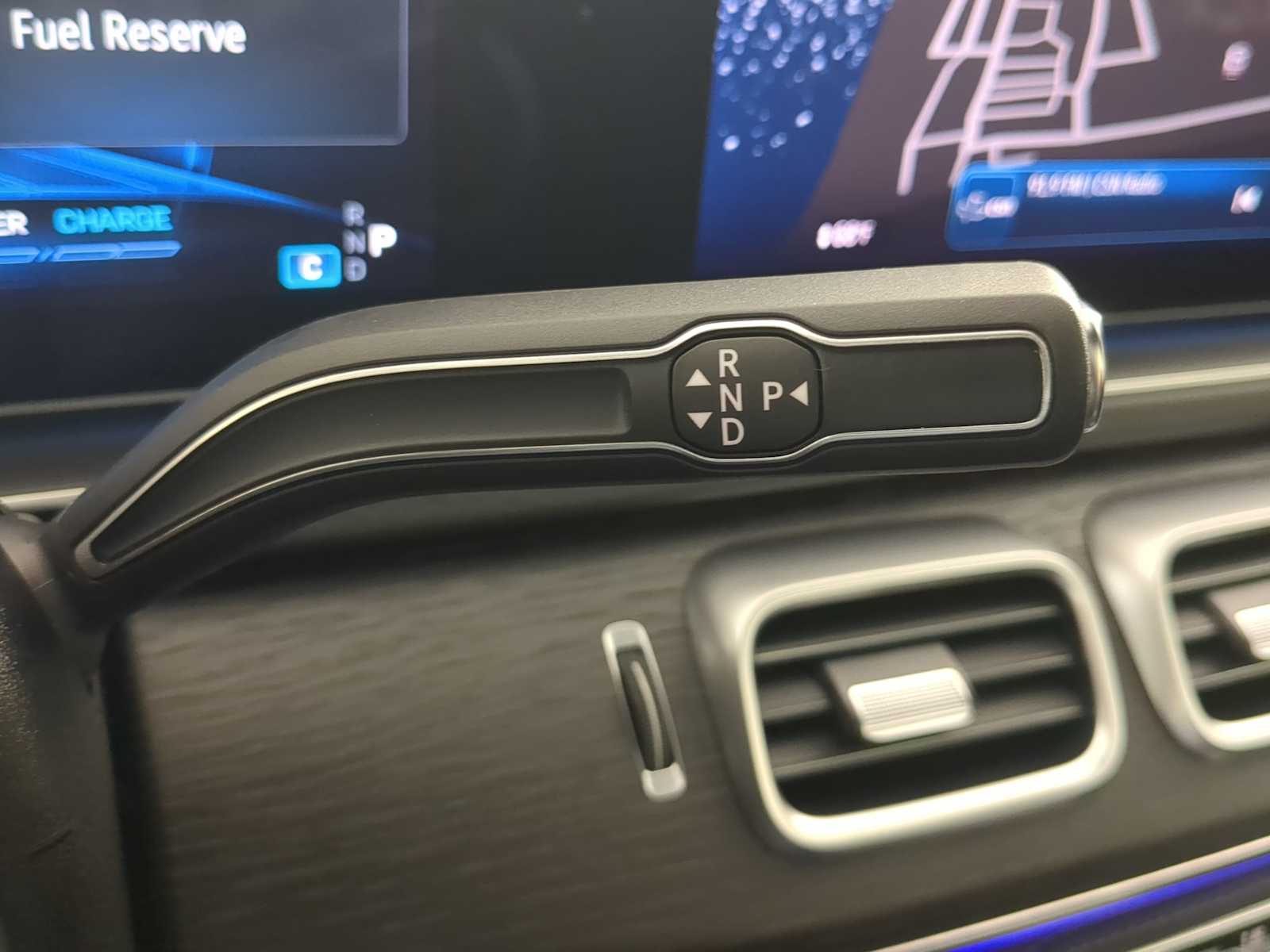 Thumbnail: 2026 Mercedes-Benz GLE - 34