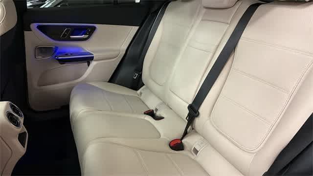 Thumbnail: 2025 Mercedes-Benz GLC - 29