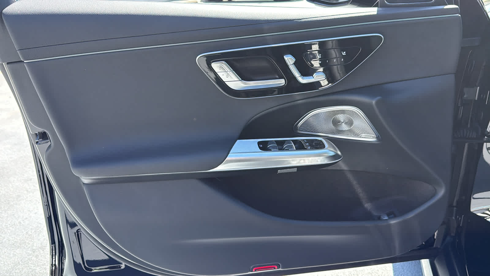 Thumbnail: 2026 Mercedes-Benz E-Class - 15