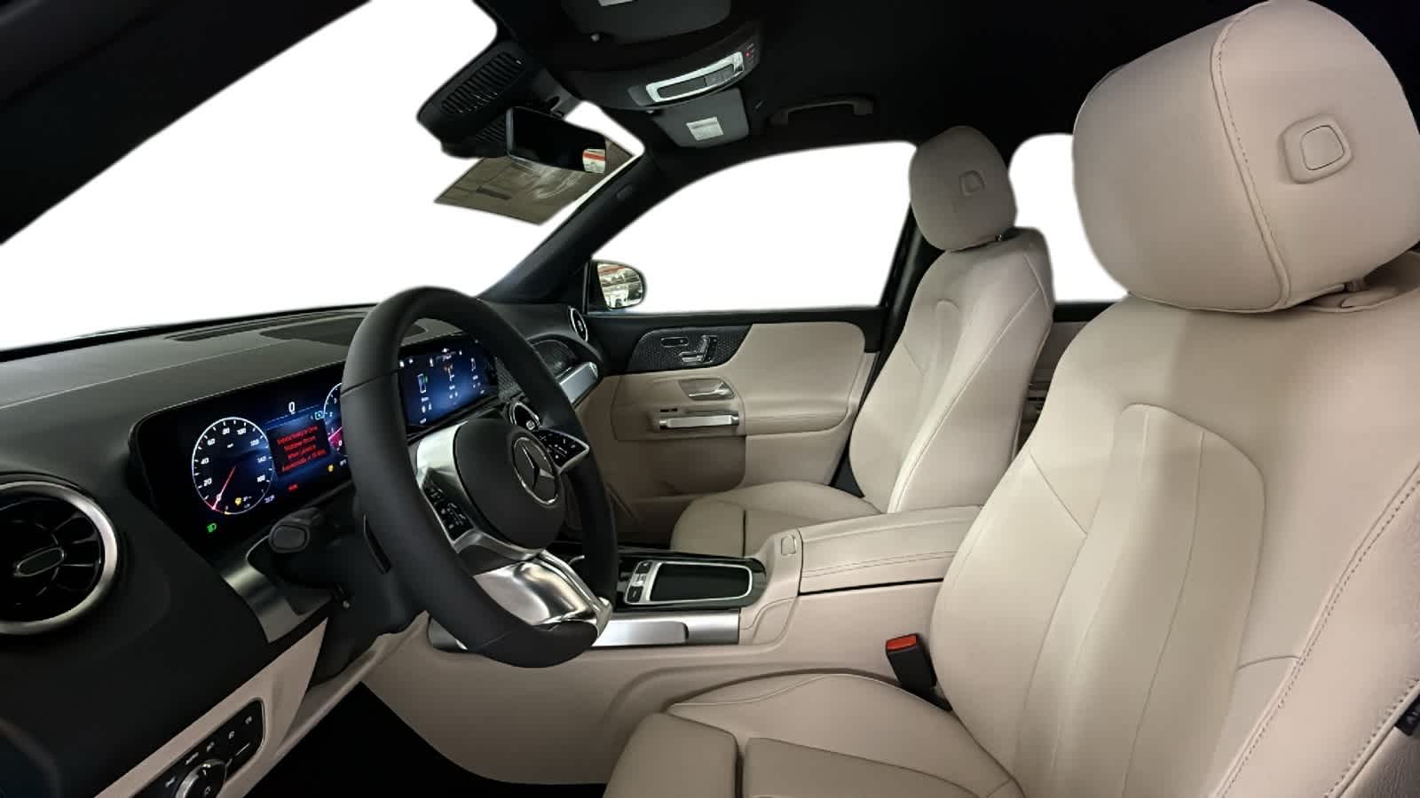 Thumbnail: 2026 Mercedes-Benz GLB - 4