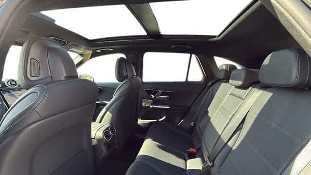 Thumbnail: 2025 Mercedes-Benz GLC - 5