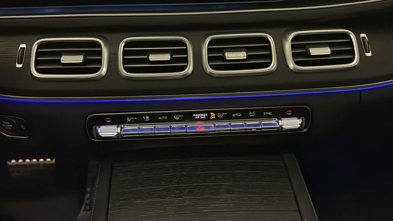 Thumbnail: 2026 Mercedes-Benz GLS - 22