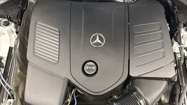 Thumbnail: 2025 Mercedes-Benz GLC - 13