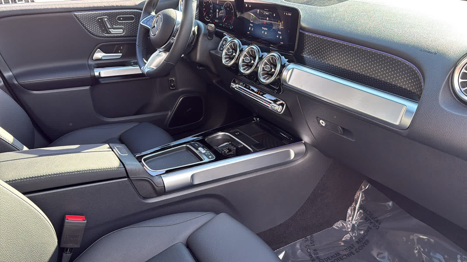 Thumbnail: 2025 Mercedes-Benz GLB - 43