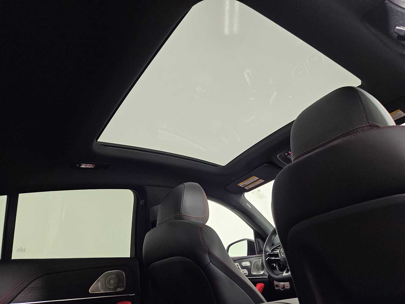 Thumbnail: 2025 Mercedes-Benz GLE - 22