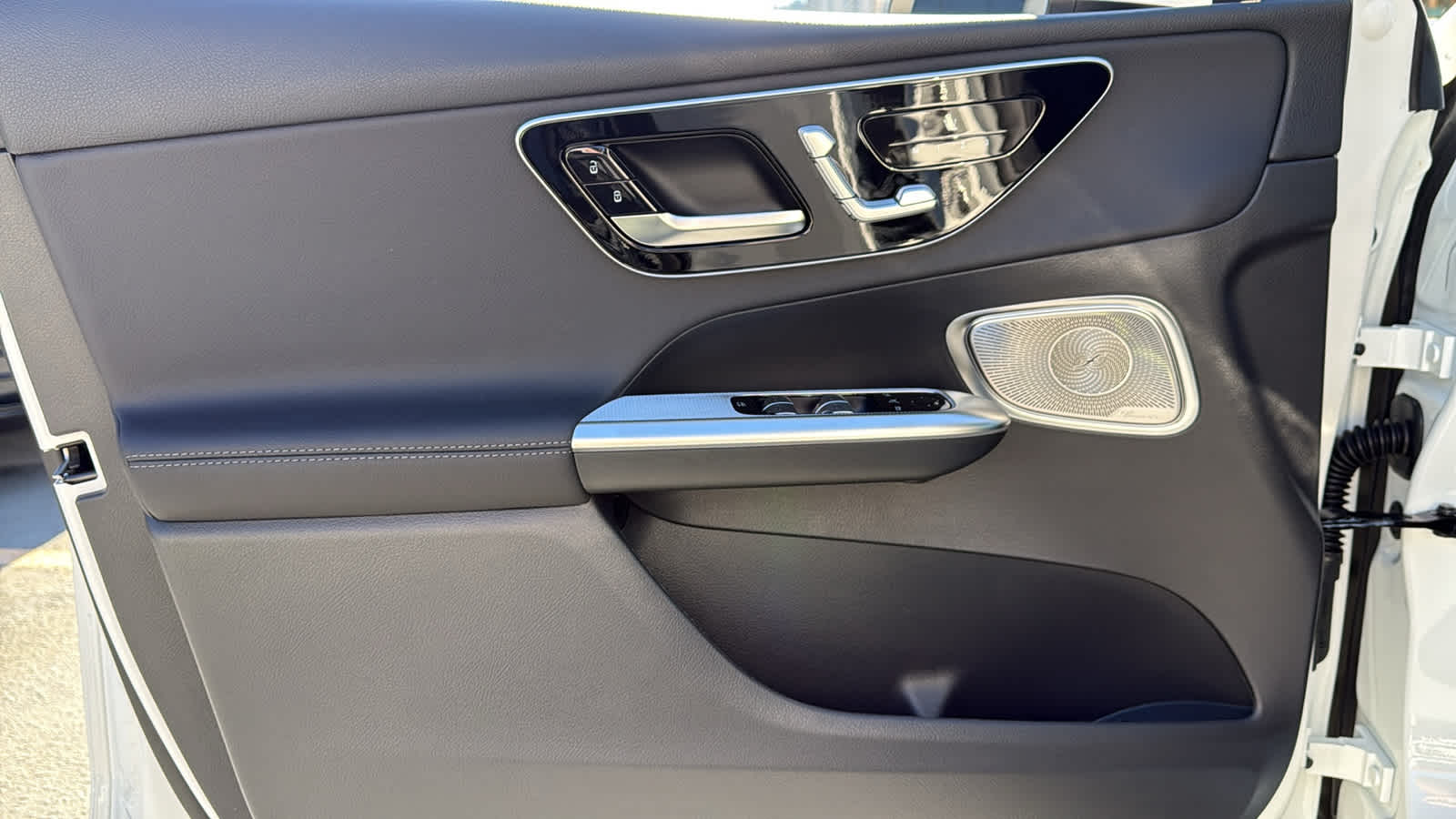 Thumbnail: 2026 Mercedes-Benz GLC - 15