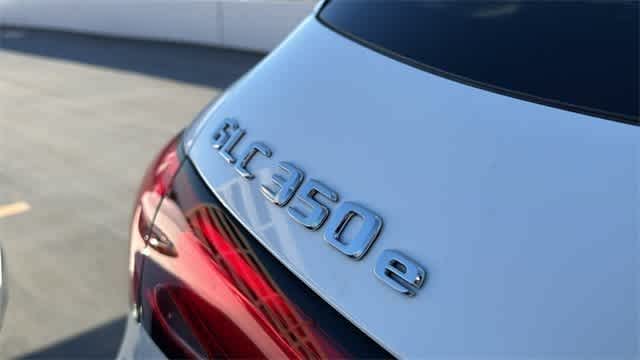 Thumbnail: 2025 Mercedes-Benz GLC - 10