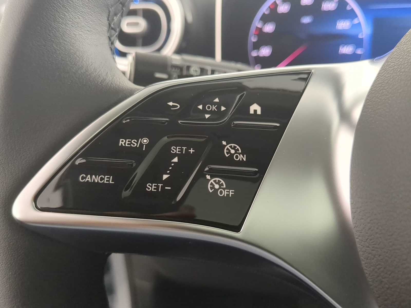 Thumbnail: 2026 Mercedes-Benz GLC - 26