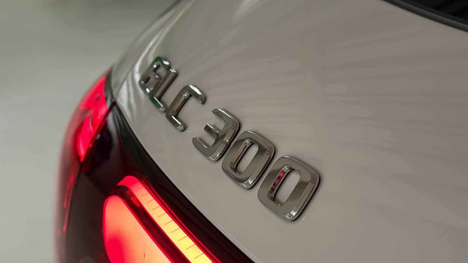 Thumbnail: 2026 Mercedes-Benz GLC - 11