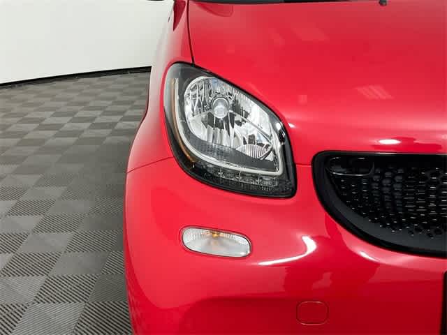 2017 Smart Fortwo  11