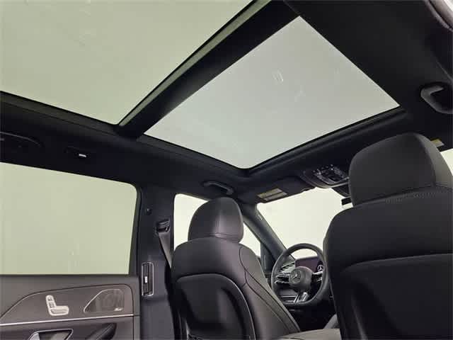 Thumbnail: 2025 Mercedes-Benz GLS - 23