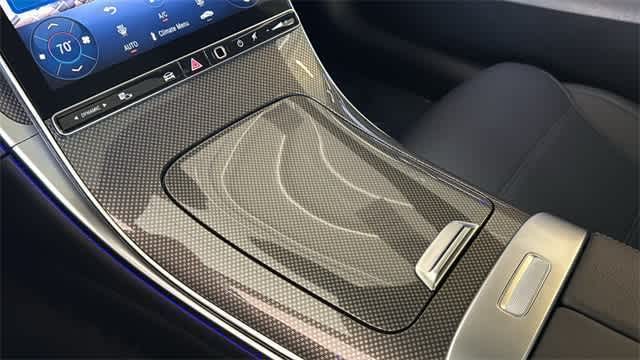 Thumbnail: 2025 Mercedes-Benz C-Class - 22