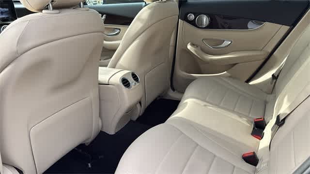 Thumbnail: 2019 Mercedes-Benz GLC - 30