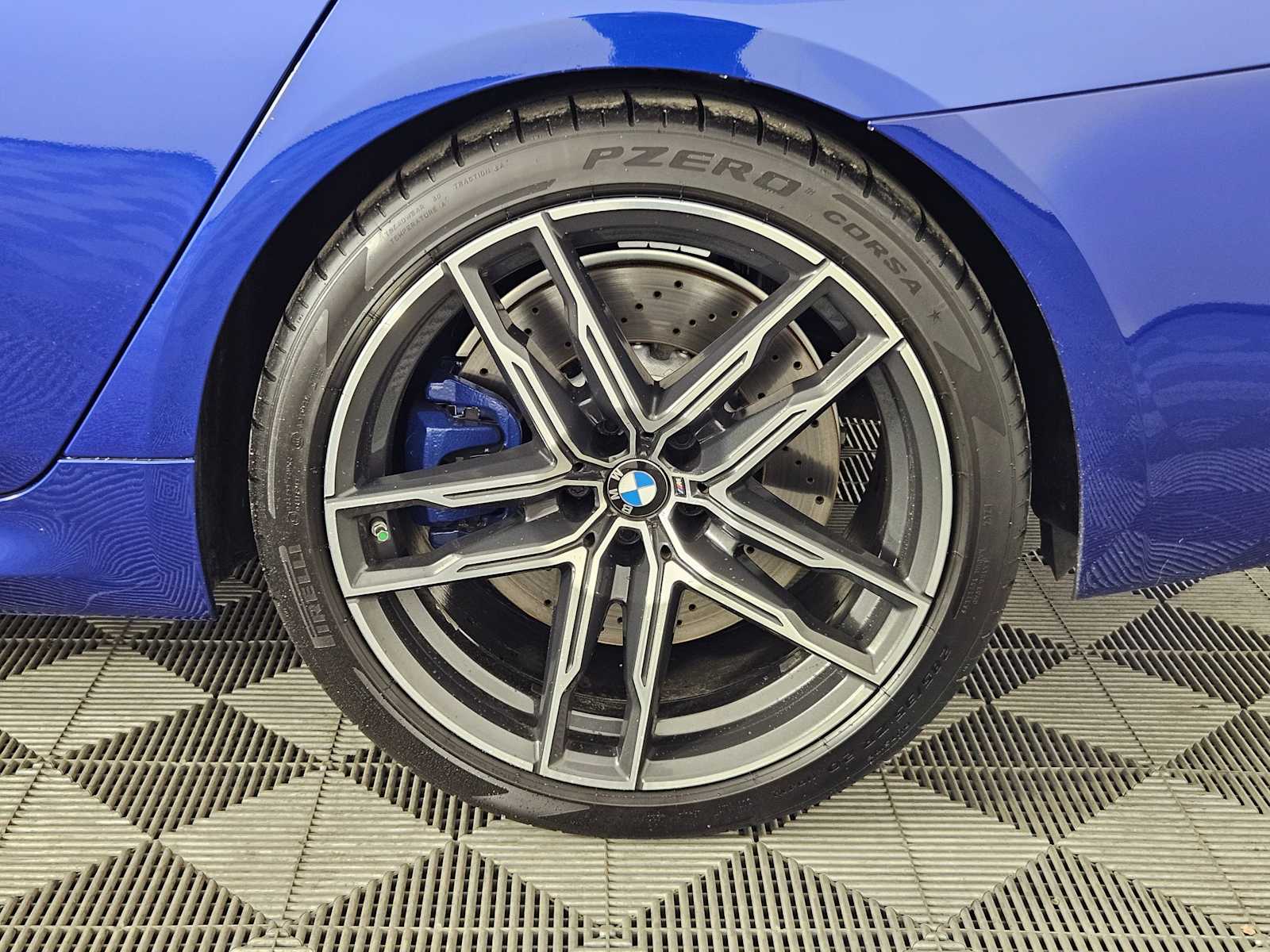Thumbnail: 2021 BMW M5 - 13